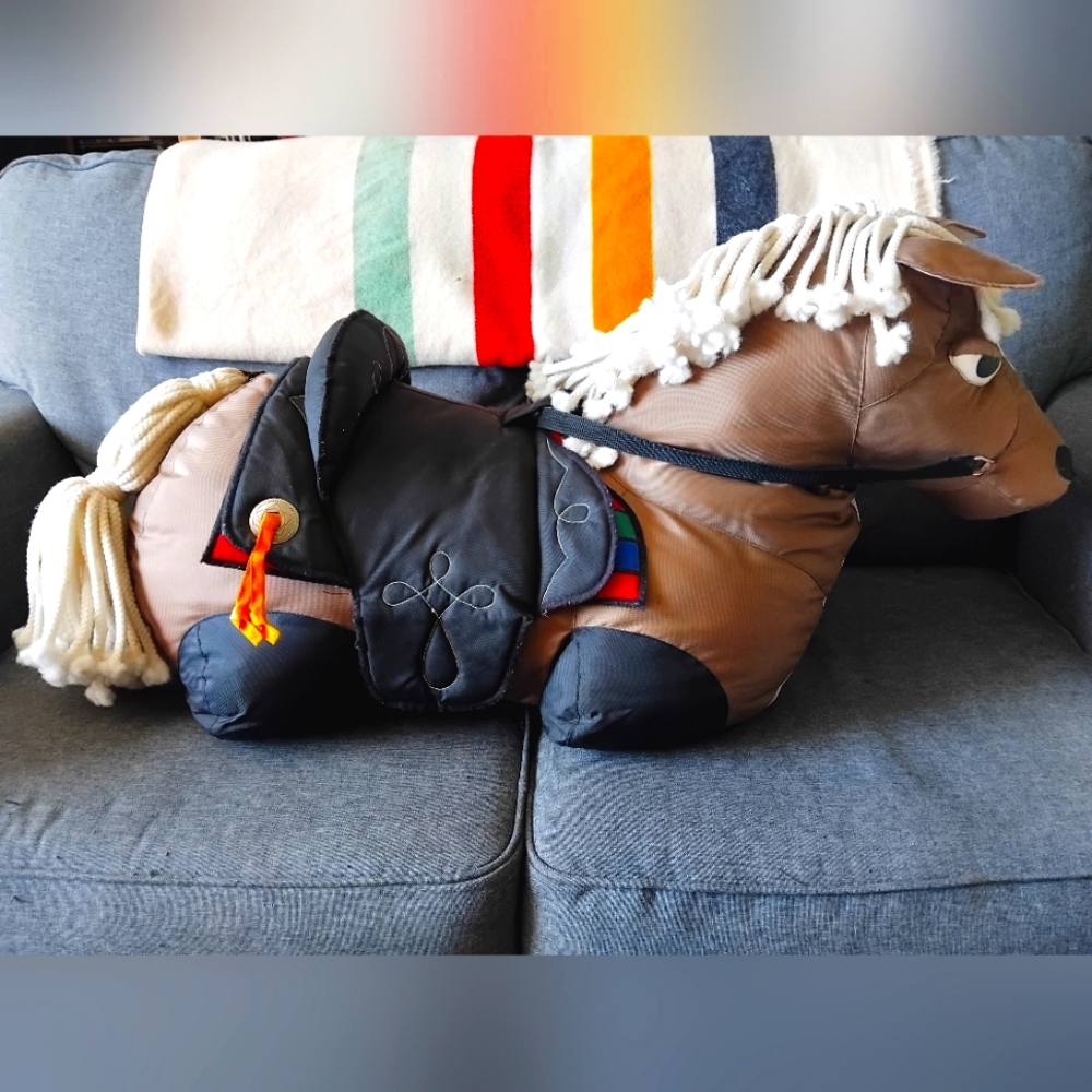 🐎Large Vintage Ride/Sit On Stuffed Toy Horse🐴🐎